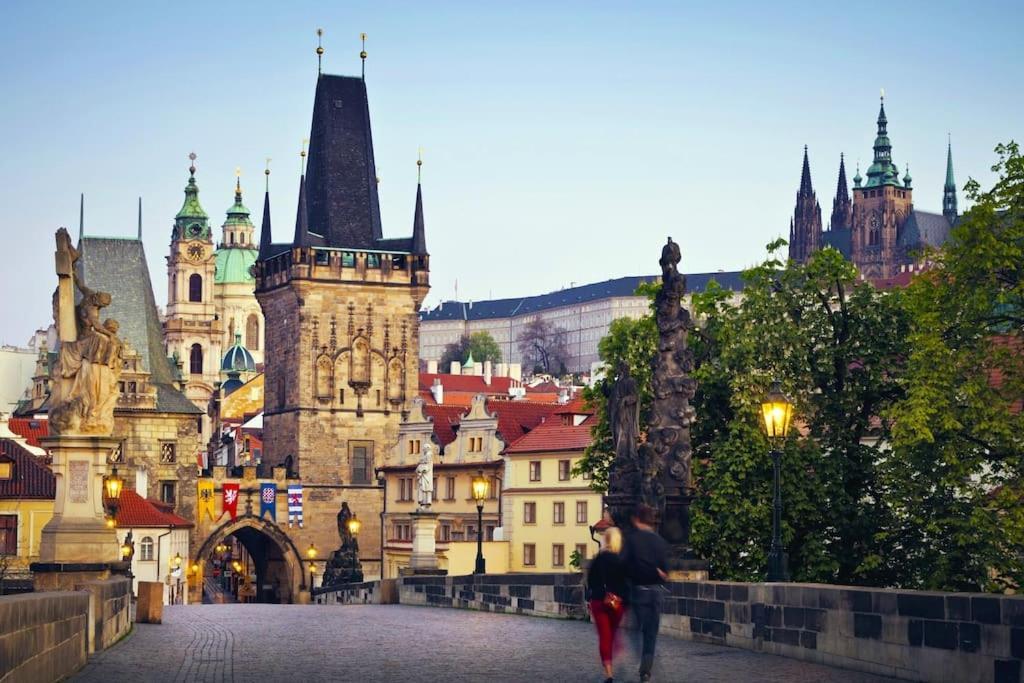 Old Town Herberghaus, 250M To Charles Bridge Apartamento Praga Exterior foto